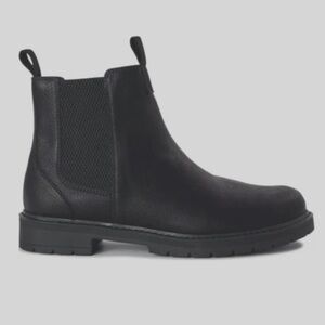 Black Leather Chelsea Boots